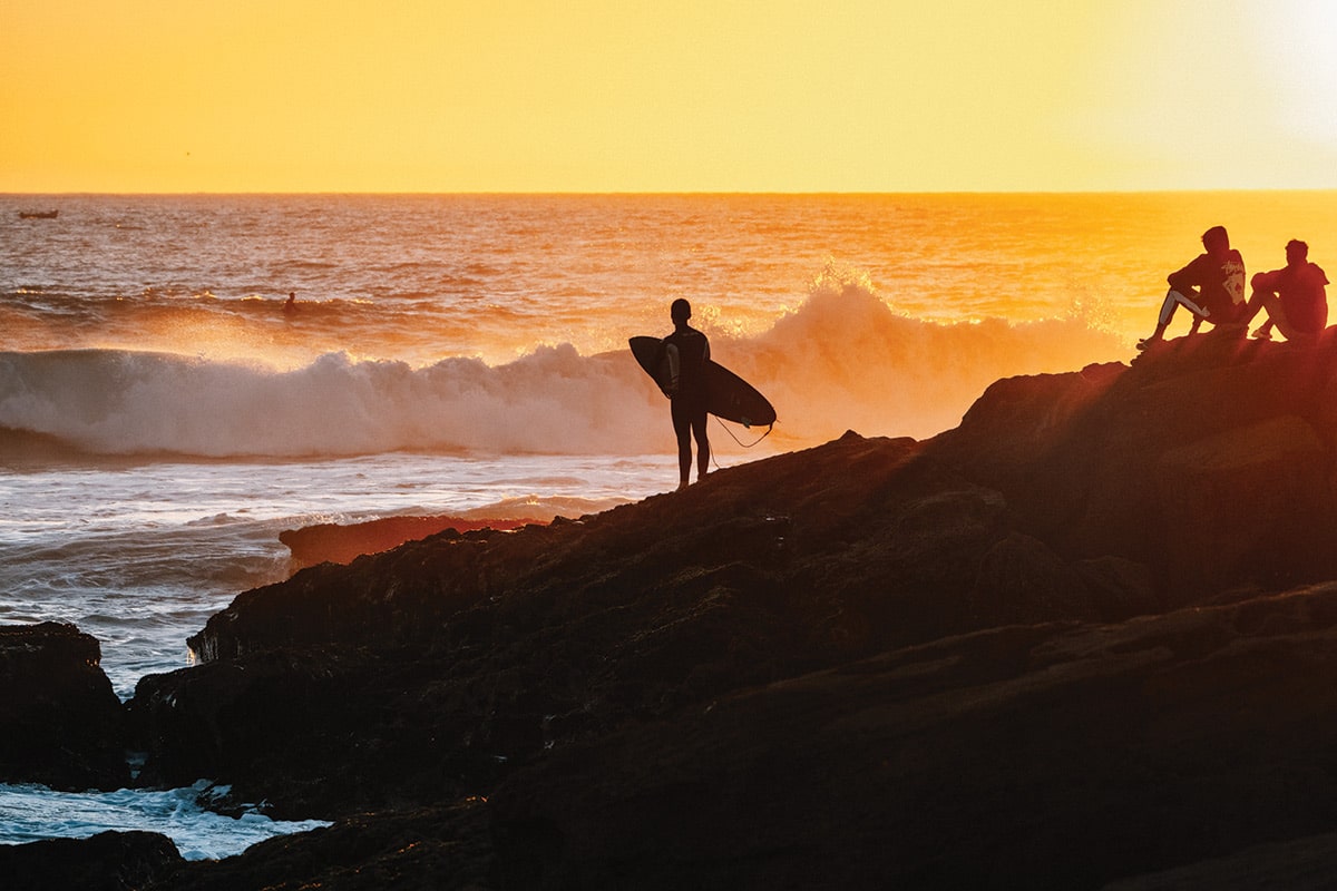 Line-ups and Local Knowledge